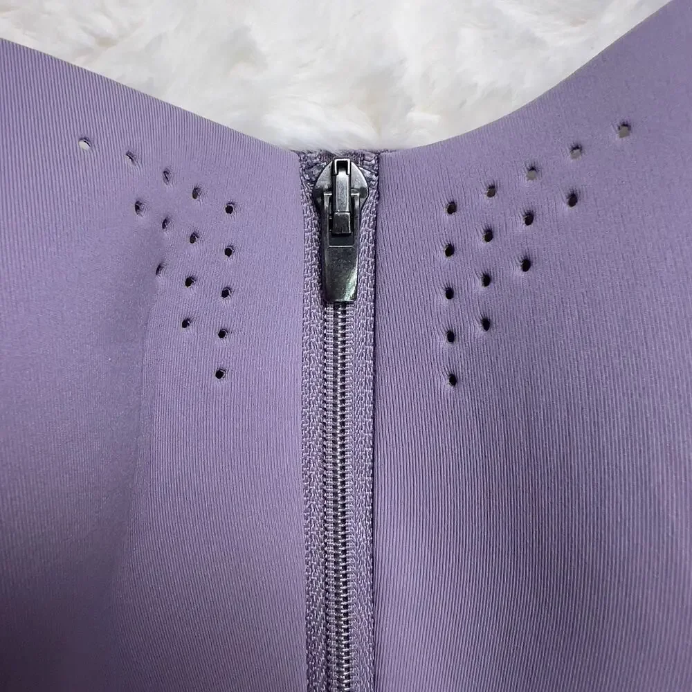 Victoria’s Secret Lilac Featherweight Max Sports Bra Zip‎ Strappy Back 36DDD - Picture 4 of 5